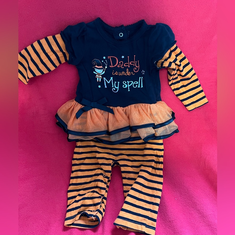6M Halloween Daddy’s Under My Spell outfit 6 Months Koala Kids black and orange
